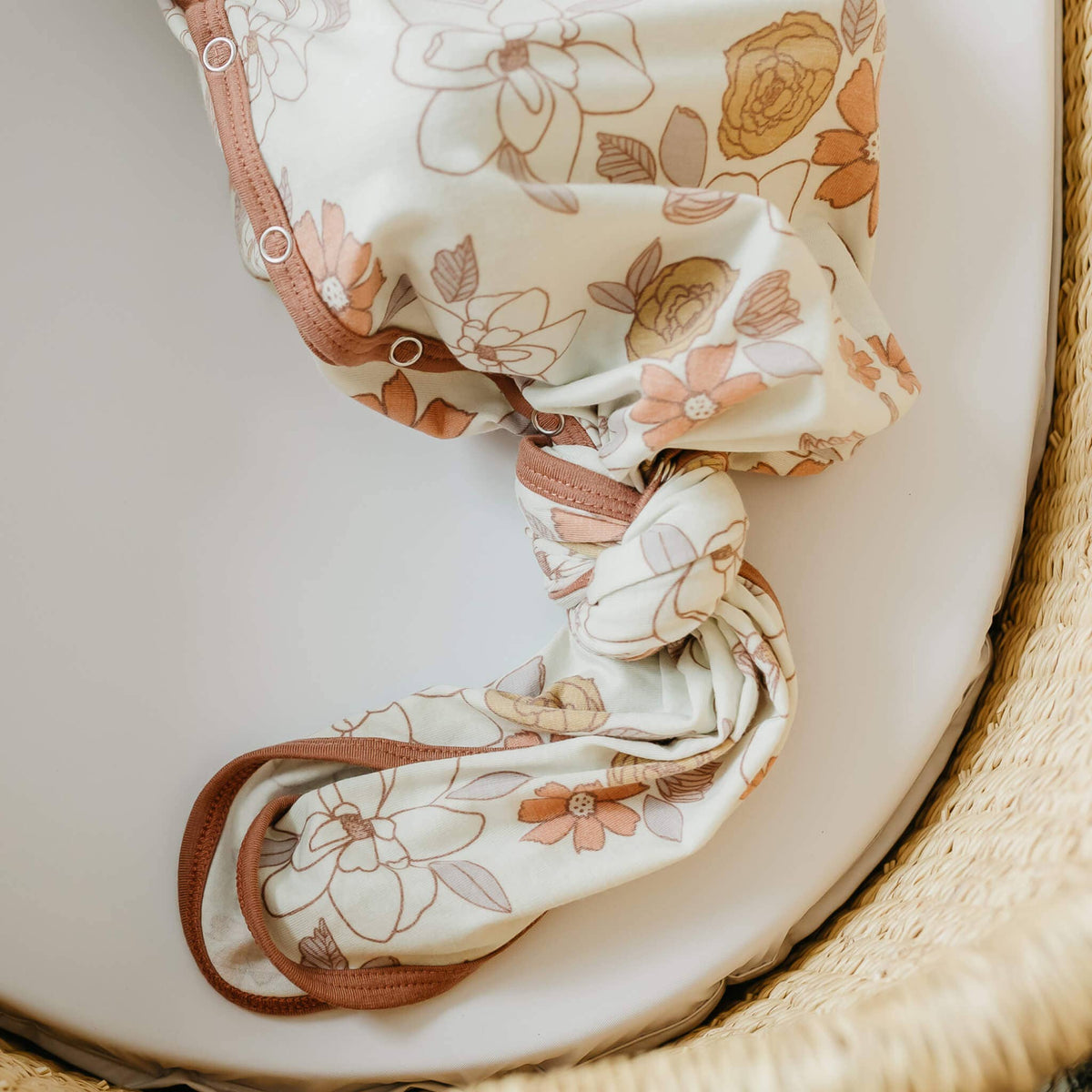 Newborn Knotted Gown - Ferra