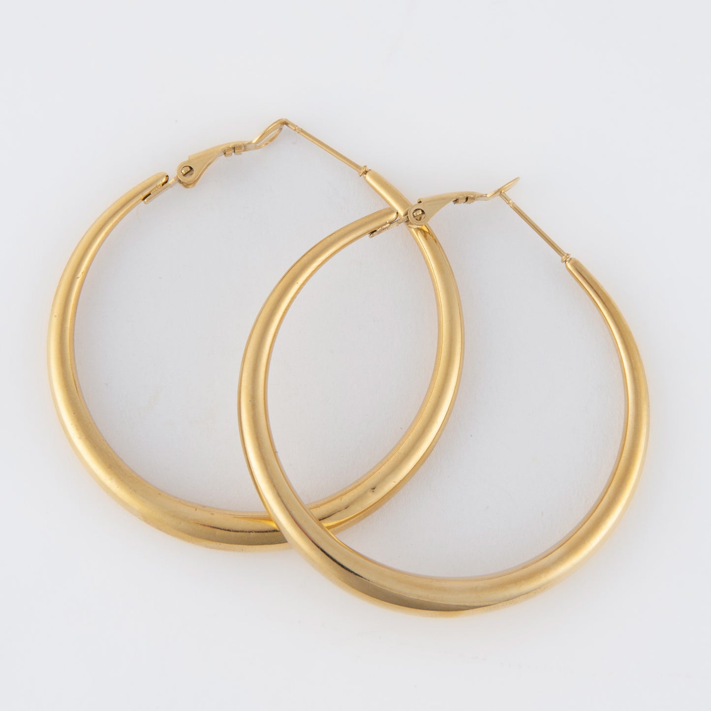 Vintage Rounded Gold Hoop