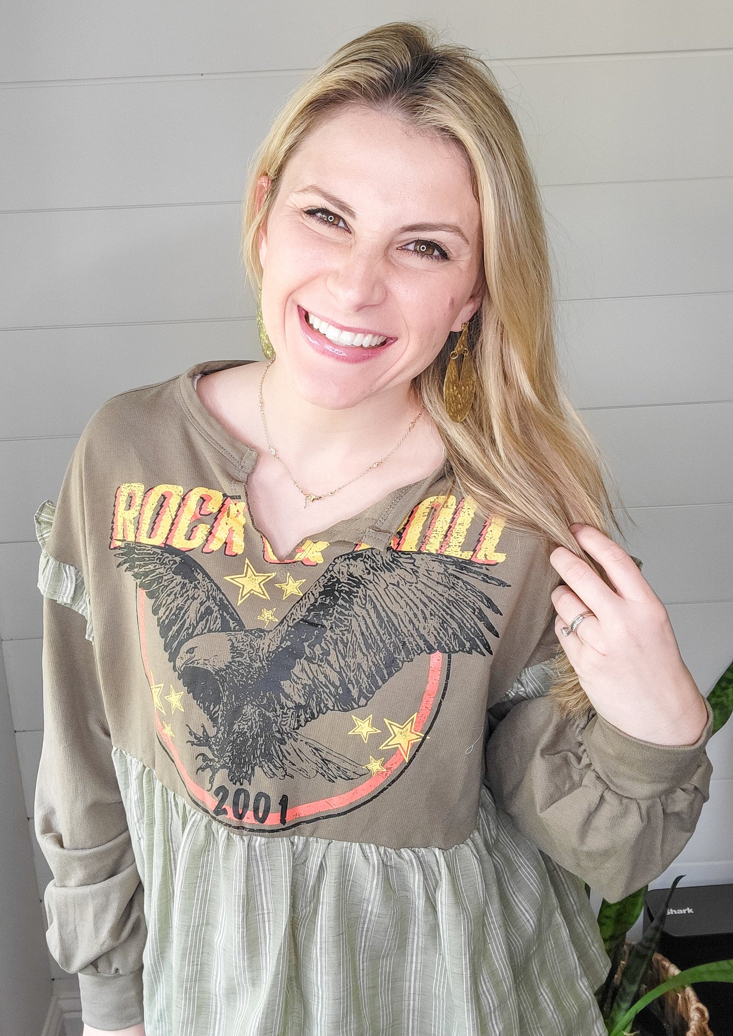 Rock-n-Roll Long Sleeve Top (Small to Large)