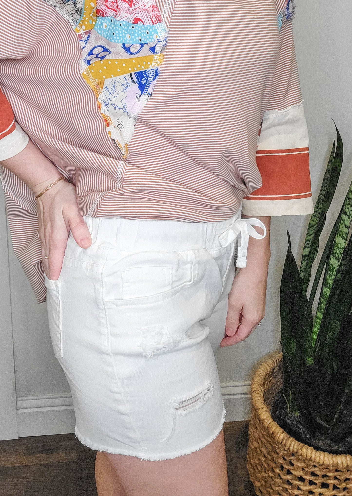 White Bayside Drawstring Shorts (Small to 2XL)