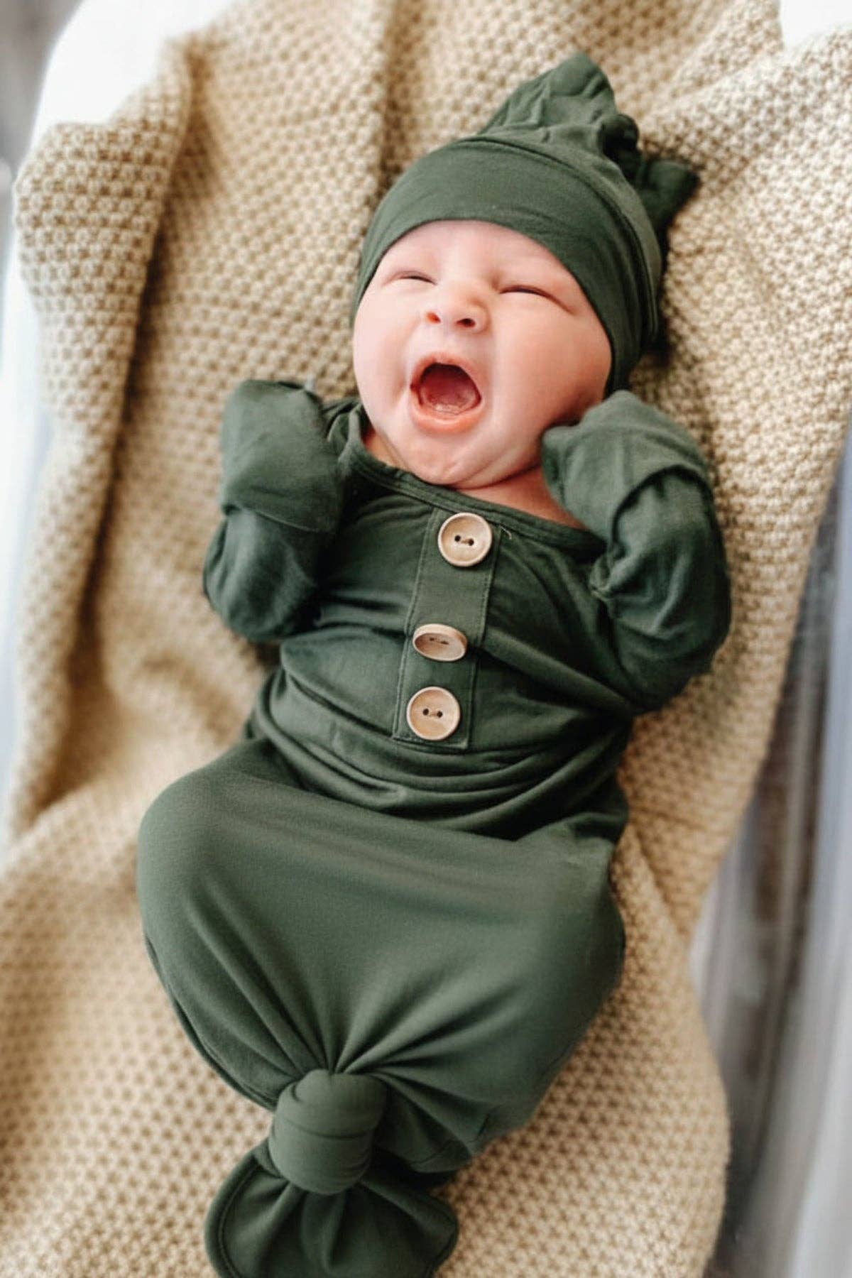 Bamboo Baby Knot Gown & Hat | Solid Olive