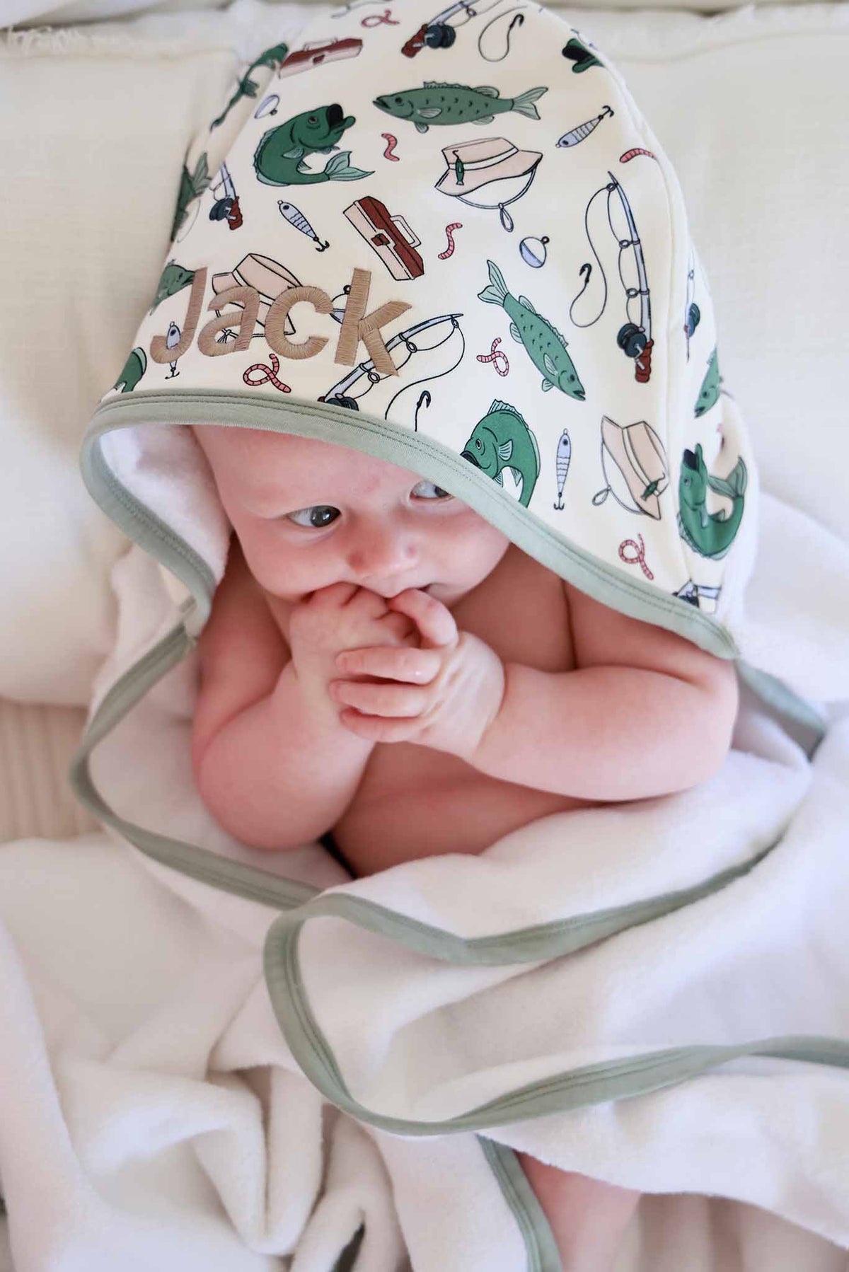 Bamboo Hooded Towel | Off the Hook)