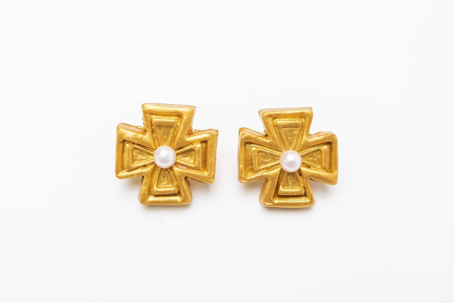 Anna Pearl Studs