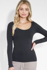 Multipack 2pk Long Sleeve Scoop Neck Top