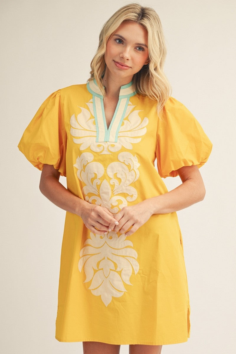 Baroque Applique Detail Shift Dress