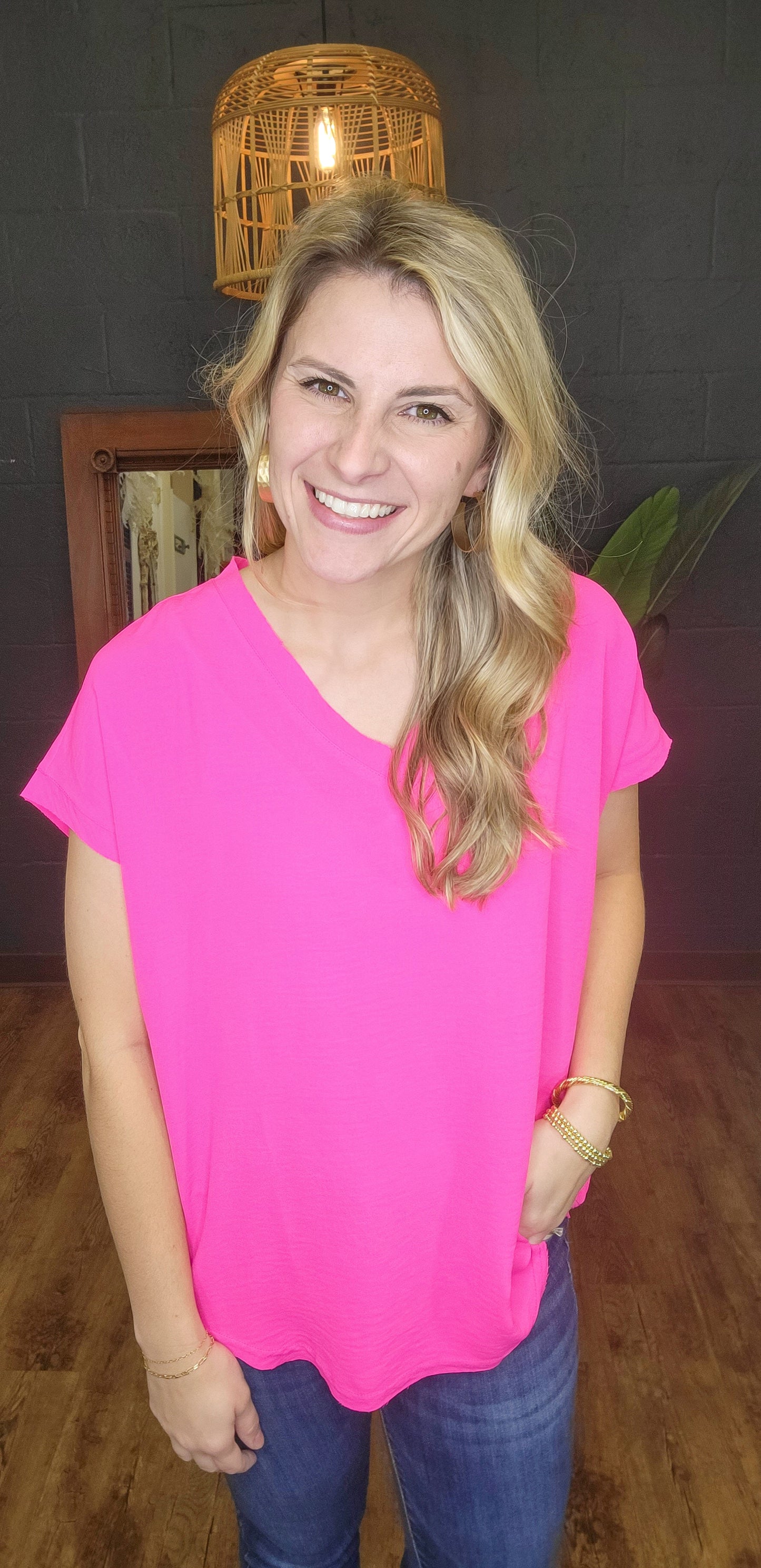 The Perfect Top Hot Pink (Small to 3X)