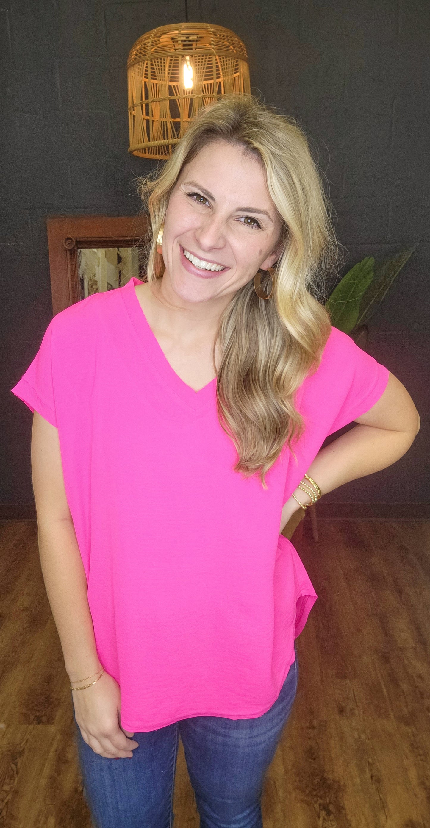 The Perfect Top Hot Pink (Small to 3X)
