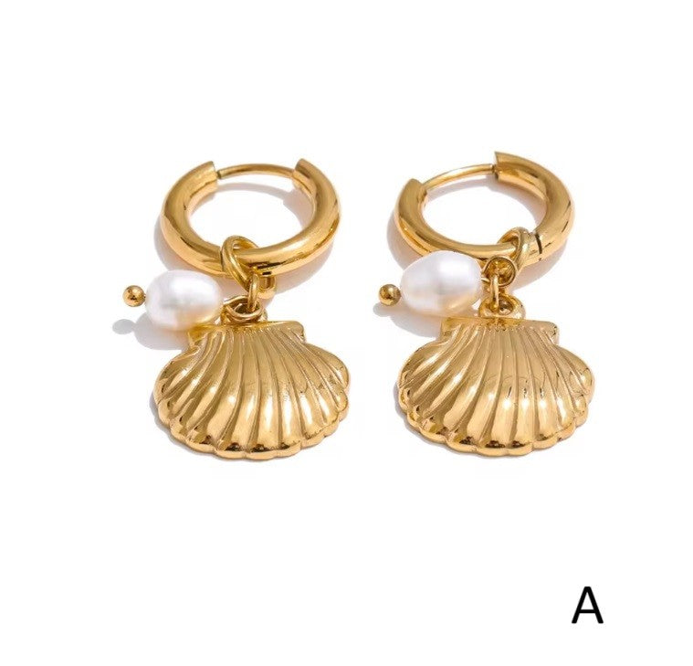 Gathering Shells Gold Earrings (2 Styles)