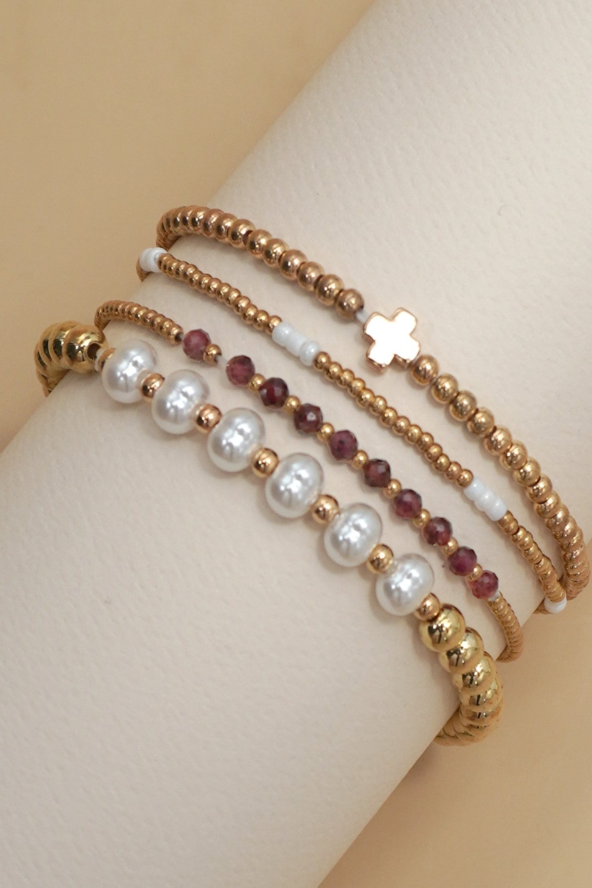 Pearl and Crystal Stretch Bracelet Set