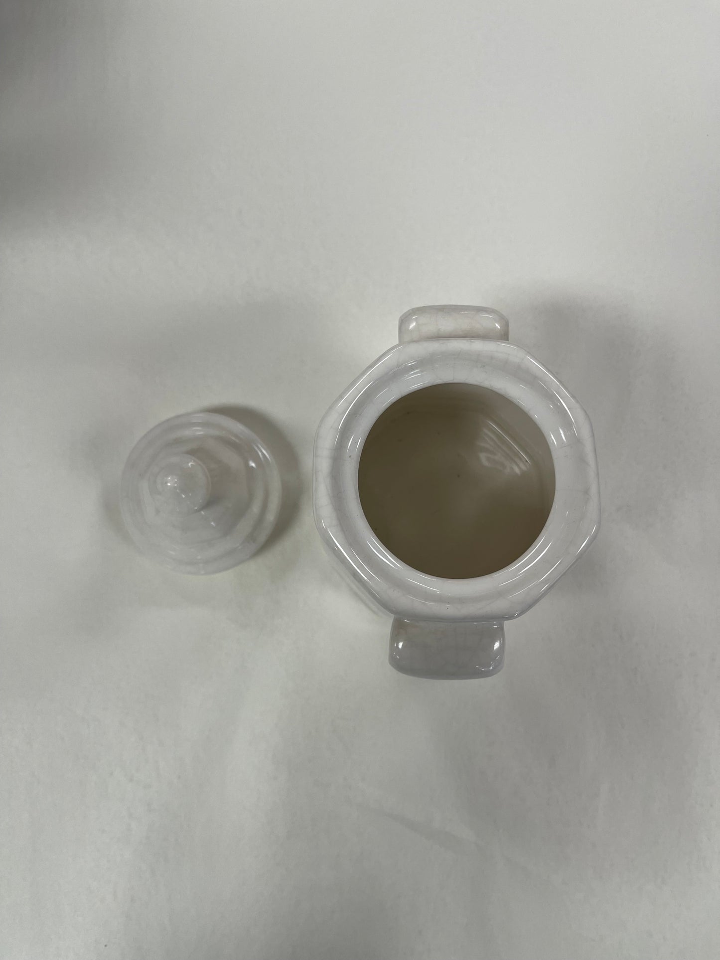 Pfaltzgraff Heritage White Sugar Bowl Collectible Container w Lid & Handles