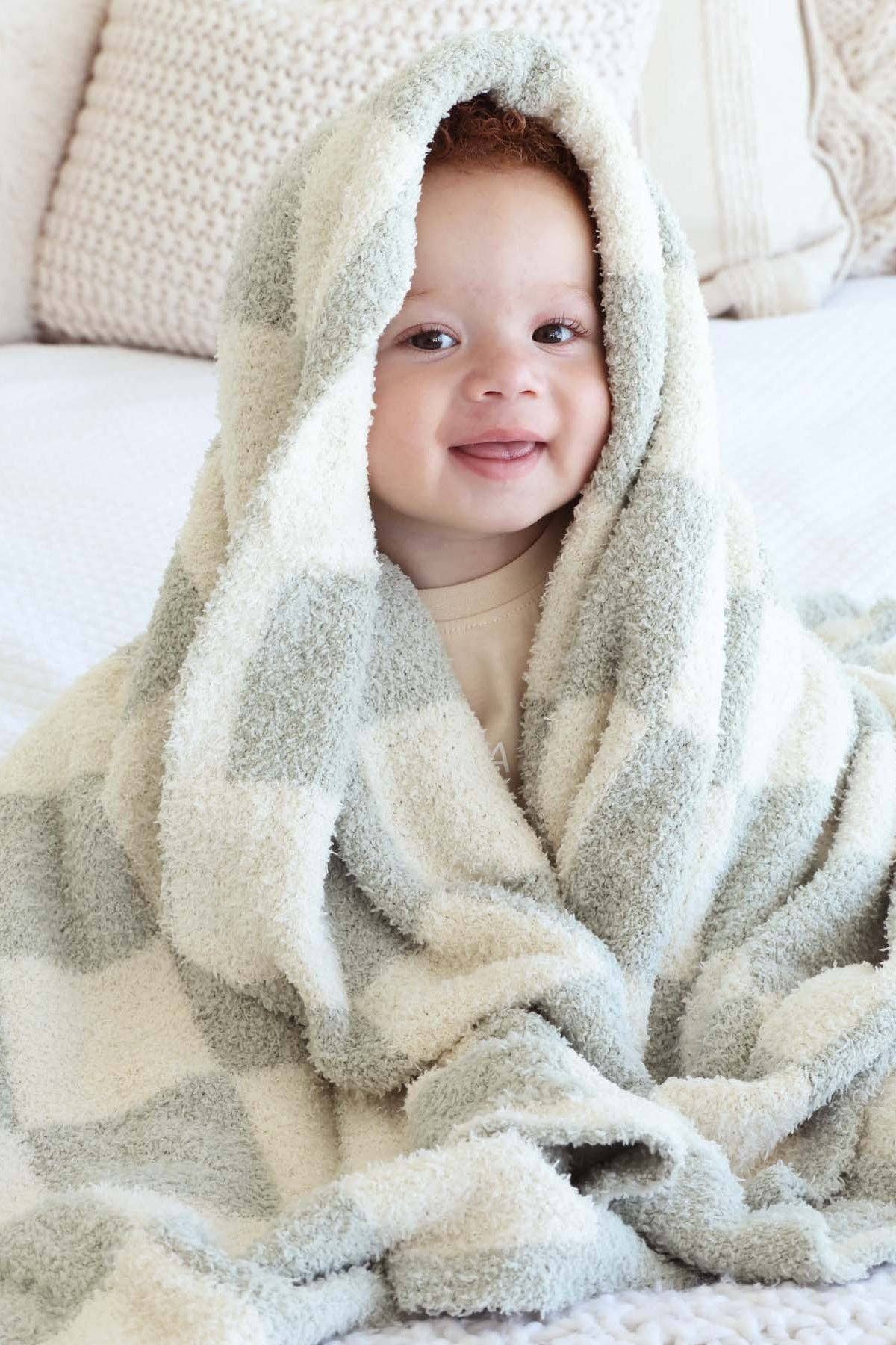 CuddleLane™ Luxe Blankets | Check