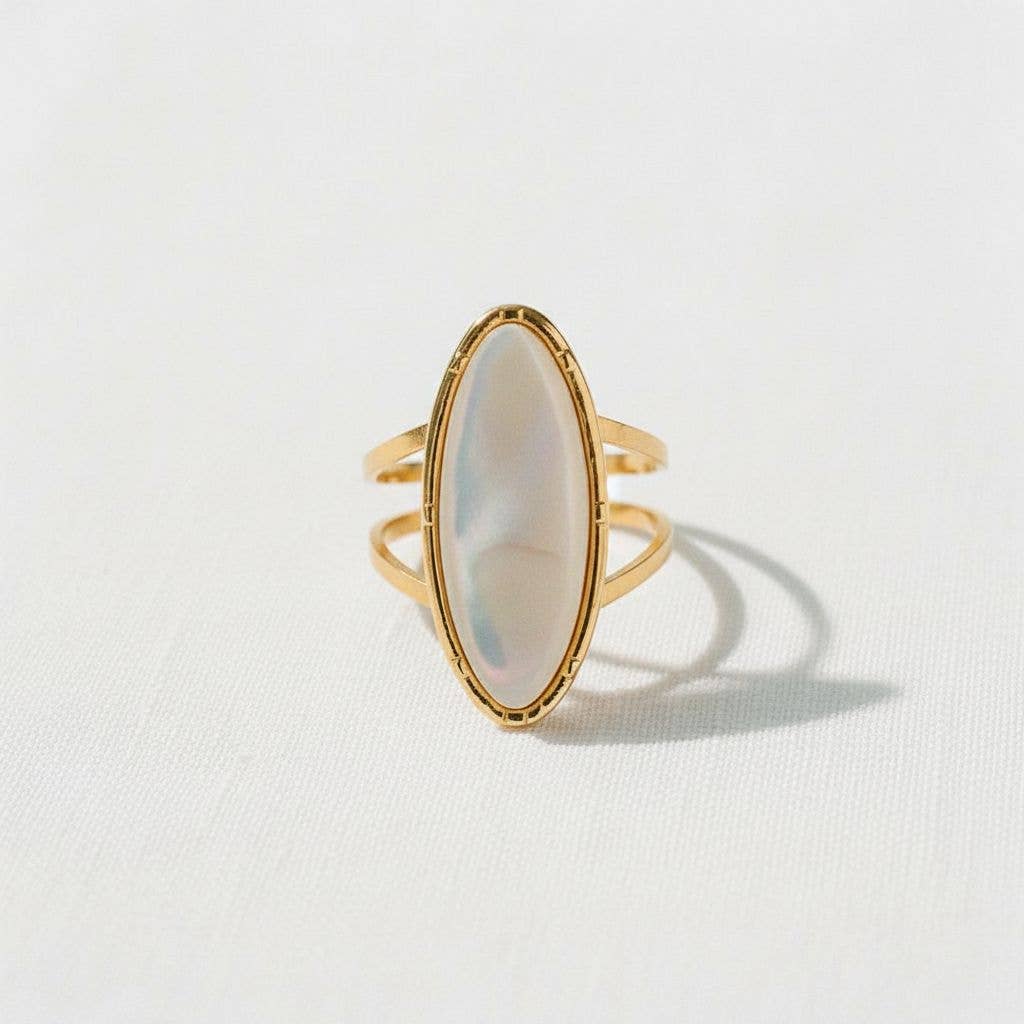 Geometric Luxe Ring with Modern Finish