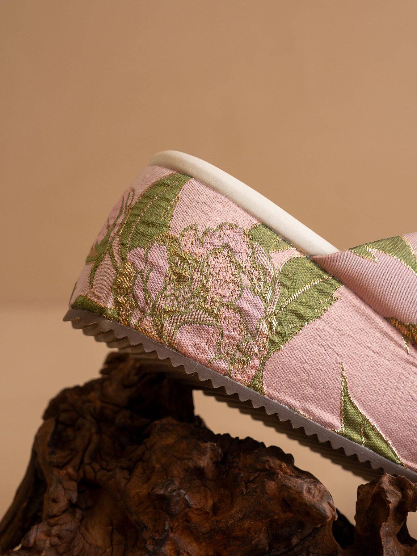 The Fresno | Rose Garden Raffia Platform Sandal