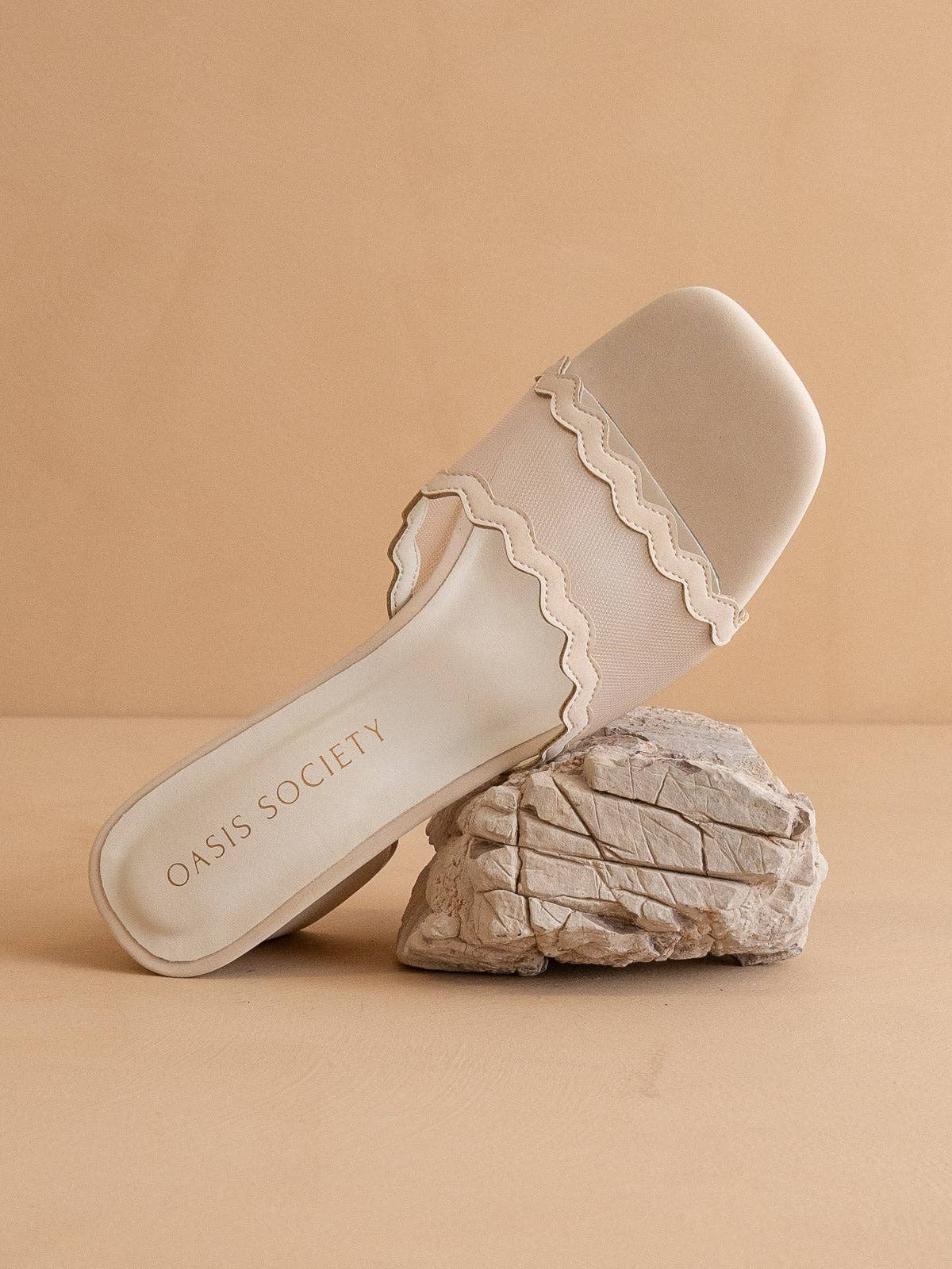 The Trina | Beige Scalloped Mesh Block Heel