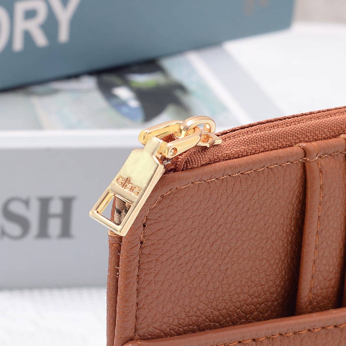 AD004 Saige Slim Cardholder Wallet