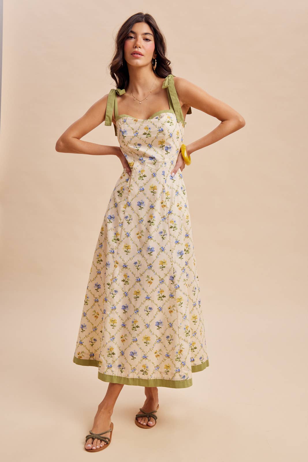 CONTRAST FLORAL MAXI DRESS