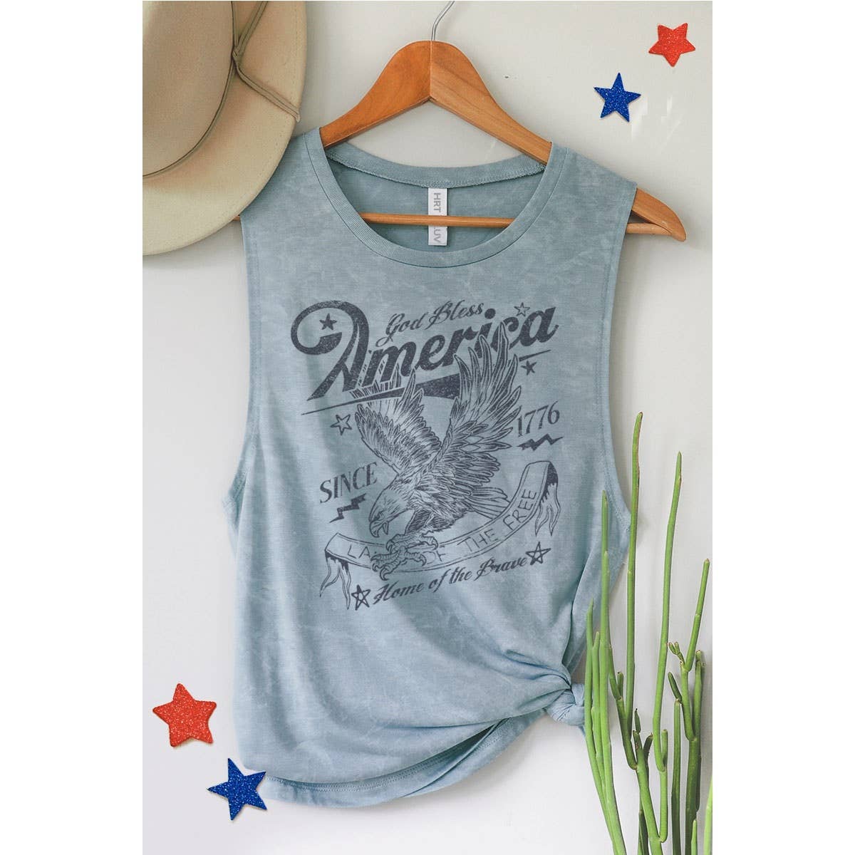 GOD BLESS AMERICA GRAPHIC TANK TOP