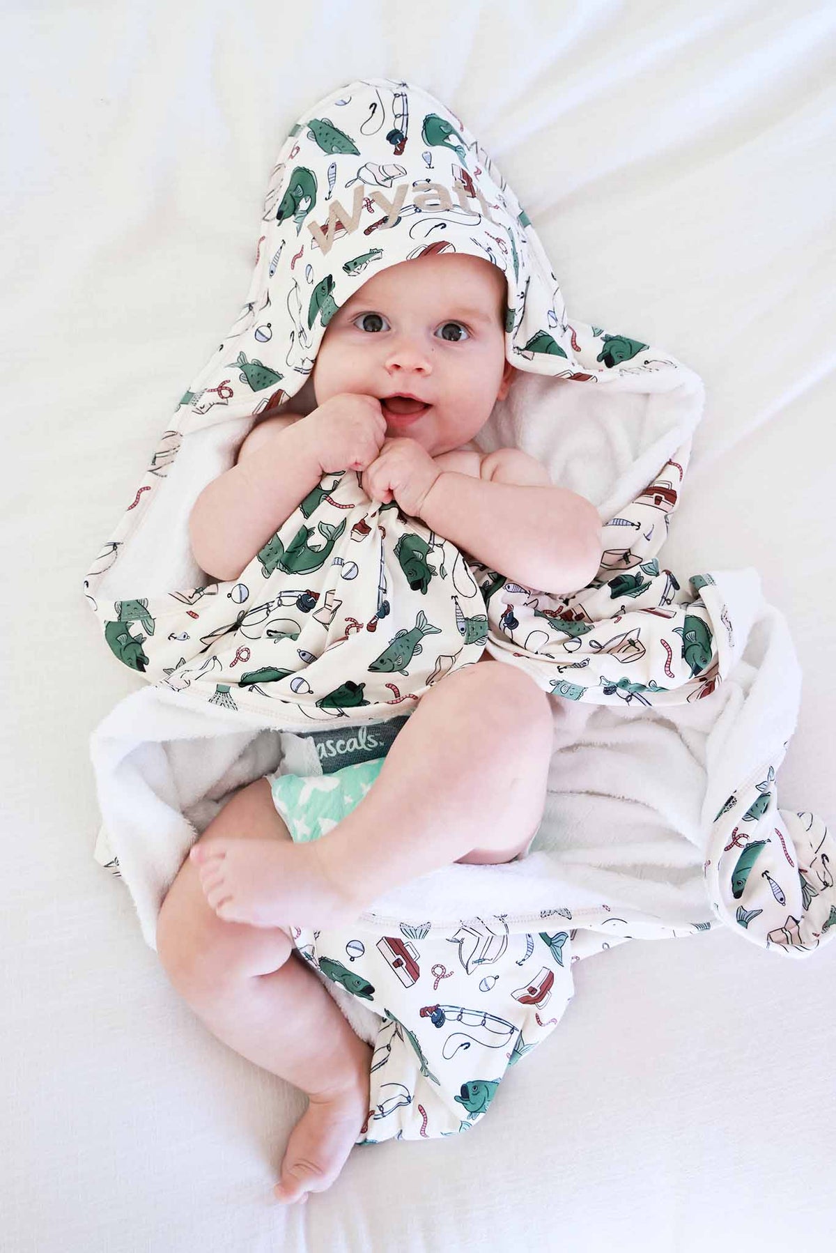 Bamboo Hooded Towel | Off the Hook)