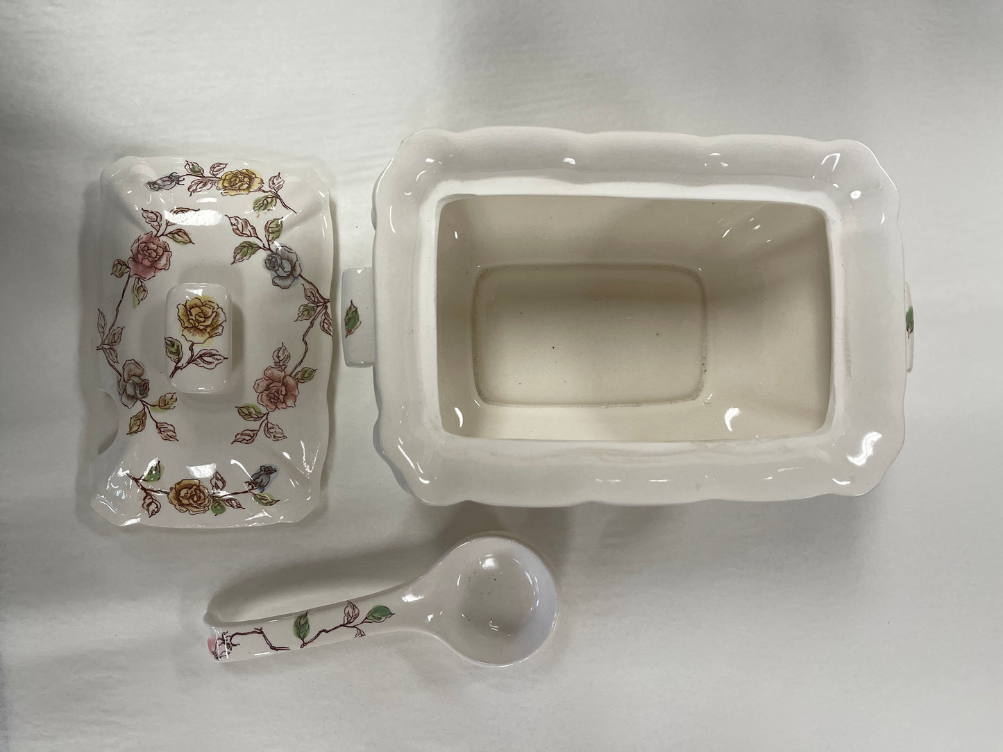 Transferware Tureen Covered Rose, Yellow/Pink Pattern TILSO Japan 53/211 Spoon