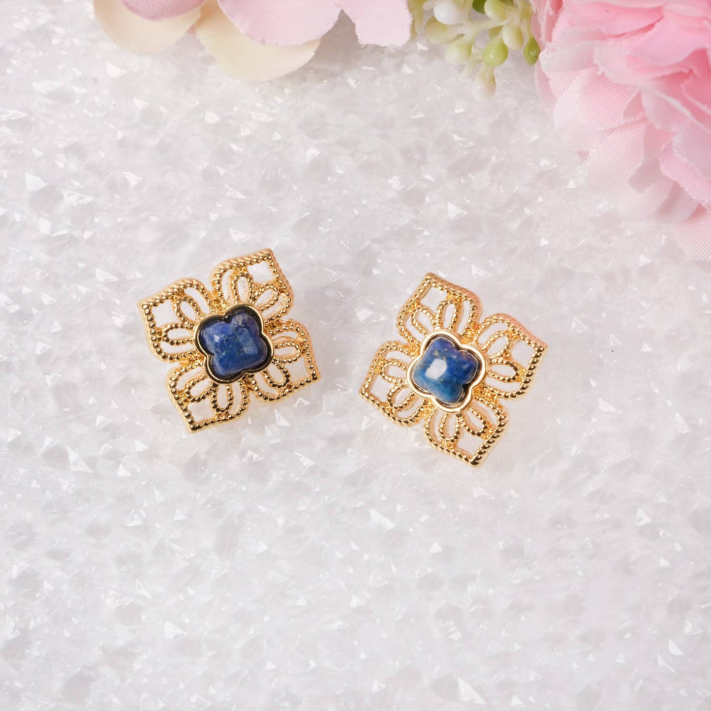 Vintage 18K Gold Plated Natural Lapis Lazuli Clover Earrings