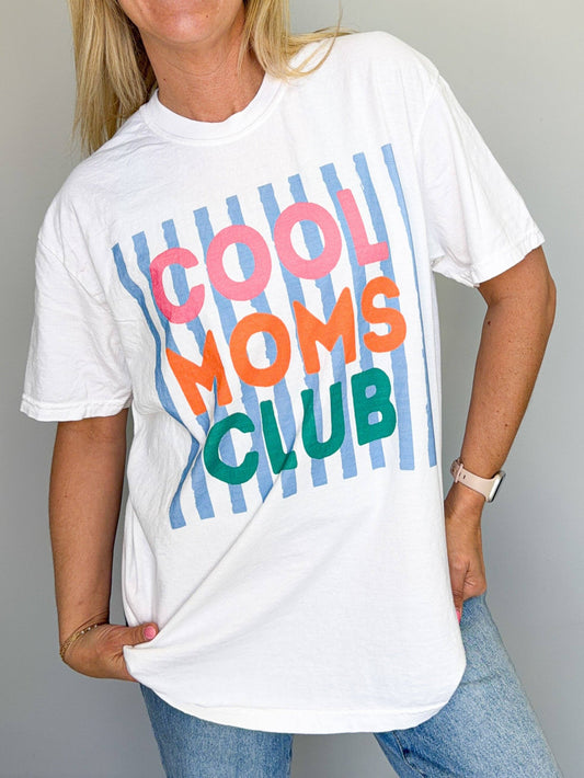 Cool Moms Club Comfort Color Graphic Tee