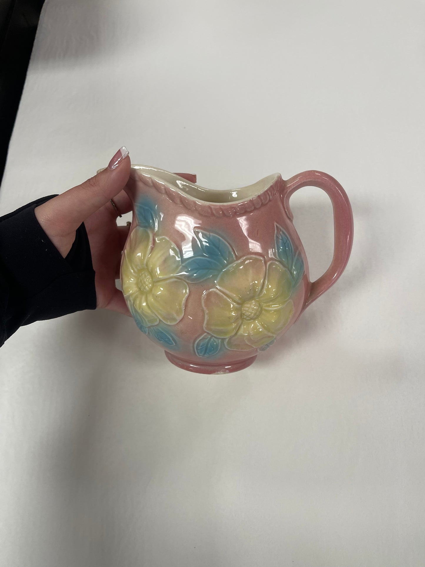 VTG Hull Pottery #52~2408 Pitcher Jug Pink Dogwood Pink Flower Made In USA 5.5"