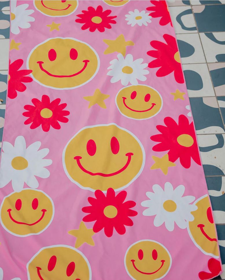 Red Flower Happy Face Quick Dry Towel