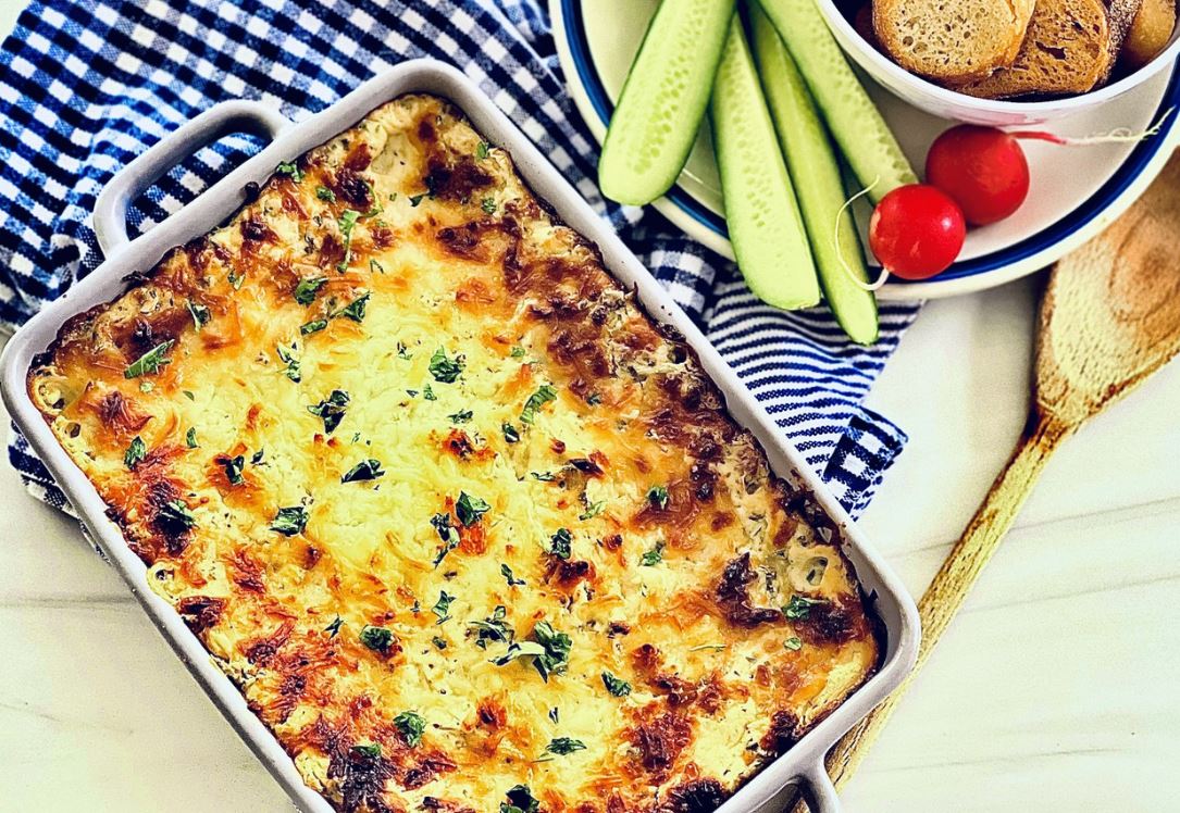 Carmie's Kitchen Baked Spinach Artichoke Dip