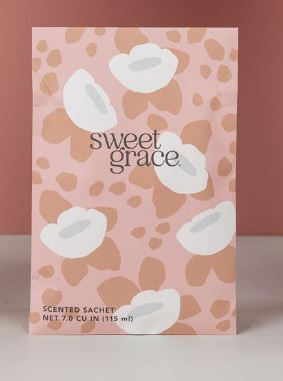 Bridgewater Candle Co. Modern Floral Sweet Grace Scented Sachet