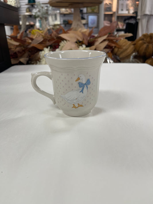 Vintage Brick oven Aunt Rhody Goose cup