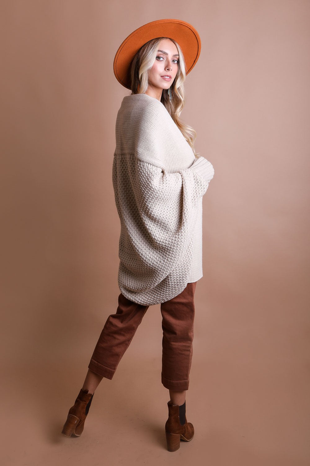 The Bailey Cardigan in Ivory (One Size)