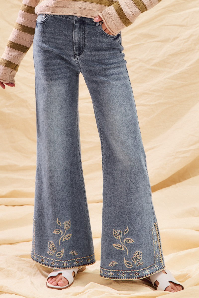 Mid Rise Stretch Denim Flare Jeans Pants With Hem