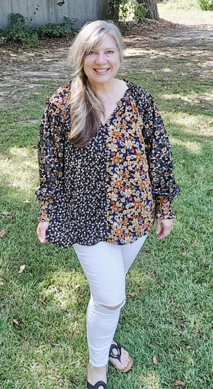 Sara Smiles Floral Print Long Sleeve Plus Size Top (XL to 2XL)