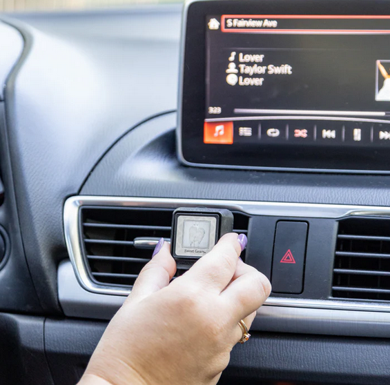 Bridgewater Candle Co. Sweet Grace Auto Vent Clip