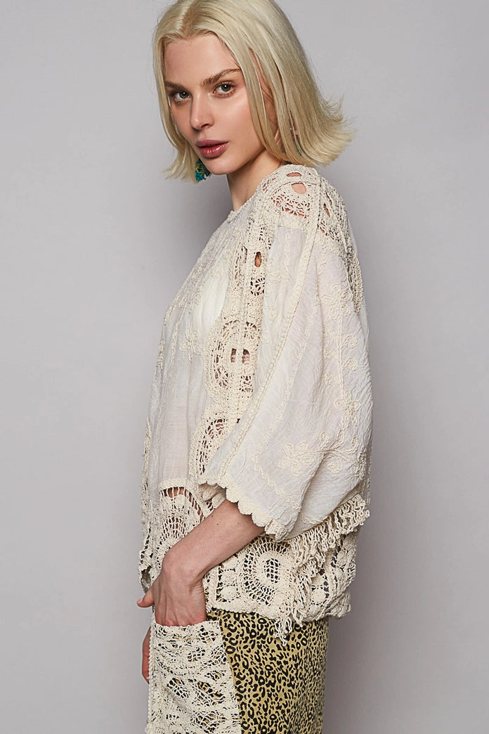 Round Neck Short Sleeve Floral Embroidery Top