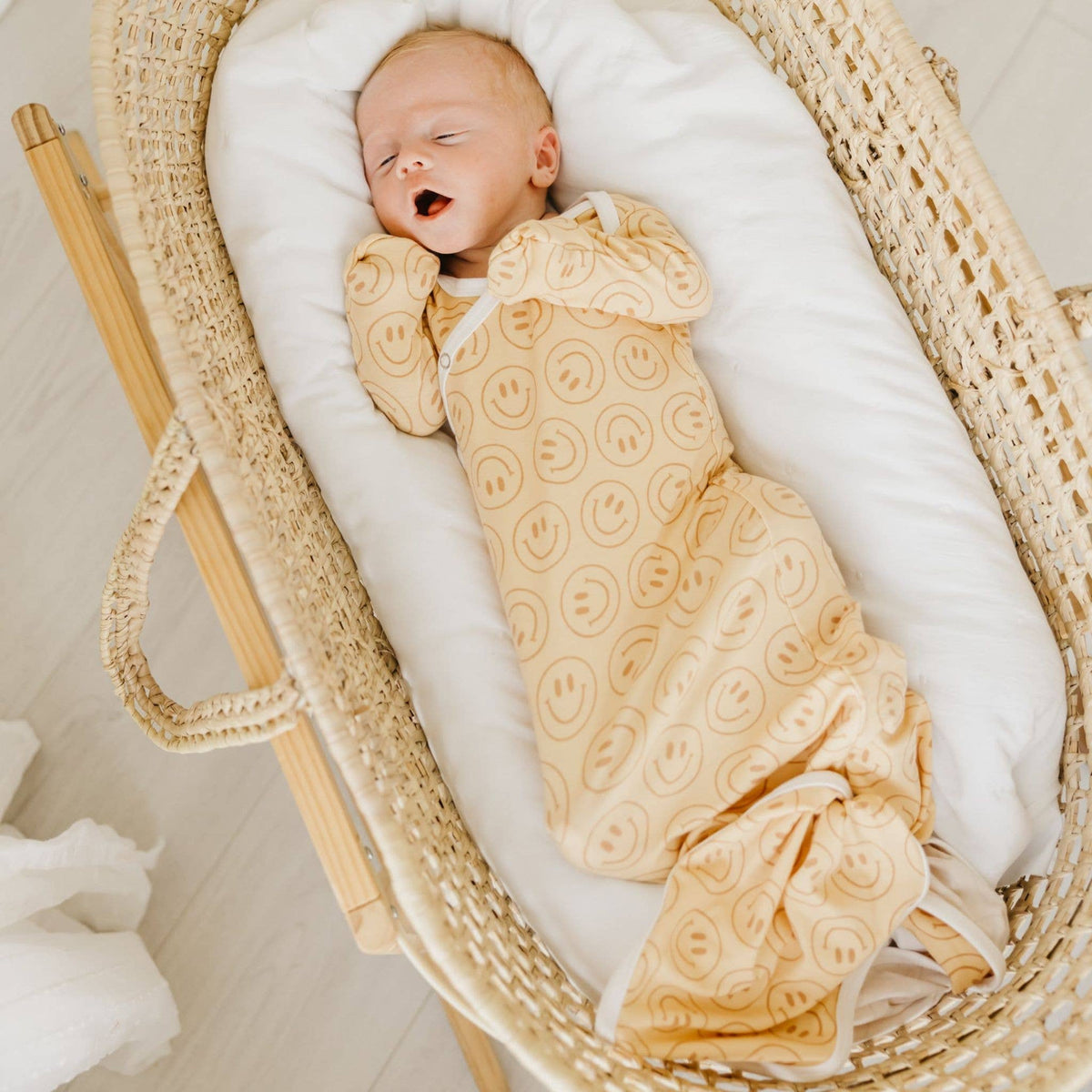 Newborn Knotted Gown - Vance