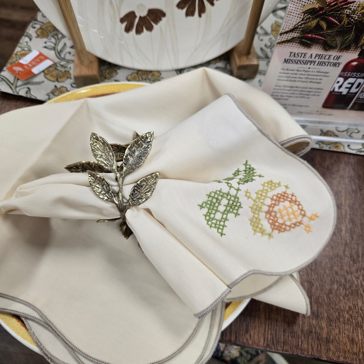 Vintage Cloth Napkins Set of 4