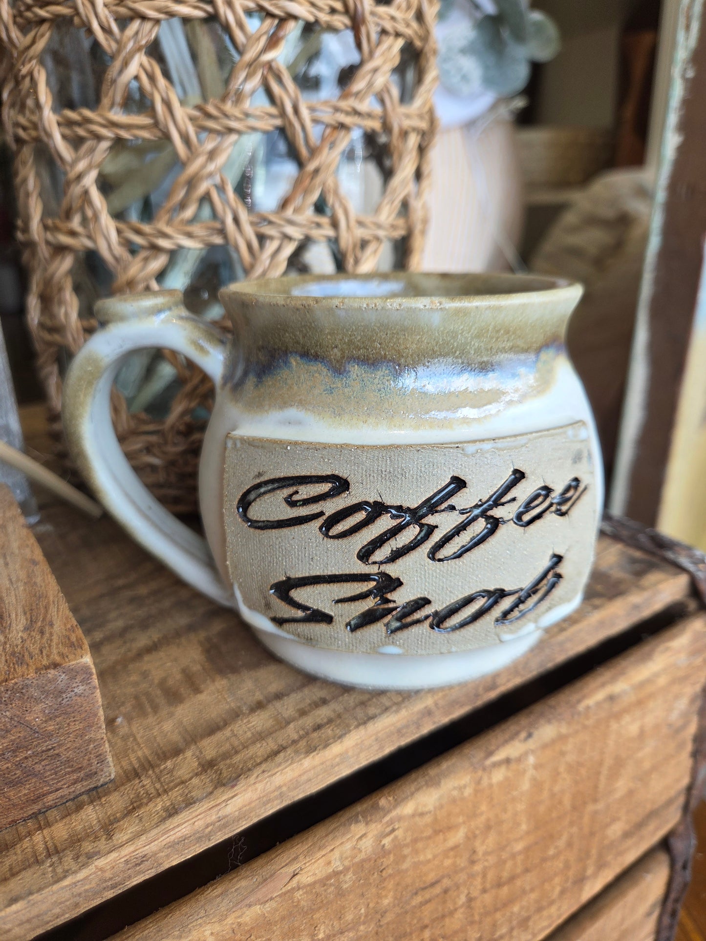 Coffee Snob Columbian Style Mug (Ivory Linen)