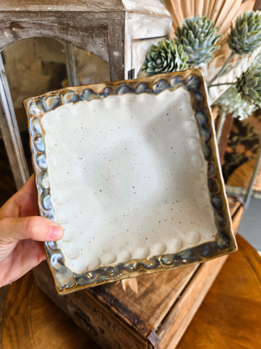 Fingerprint Pottery Mold 77 (Ivory Linen)