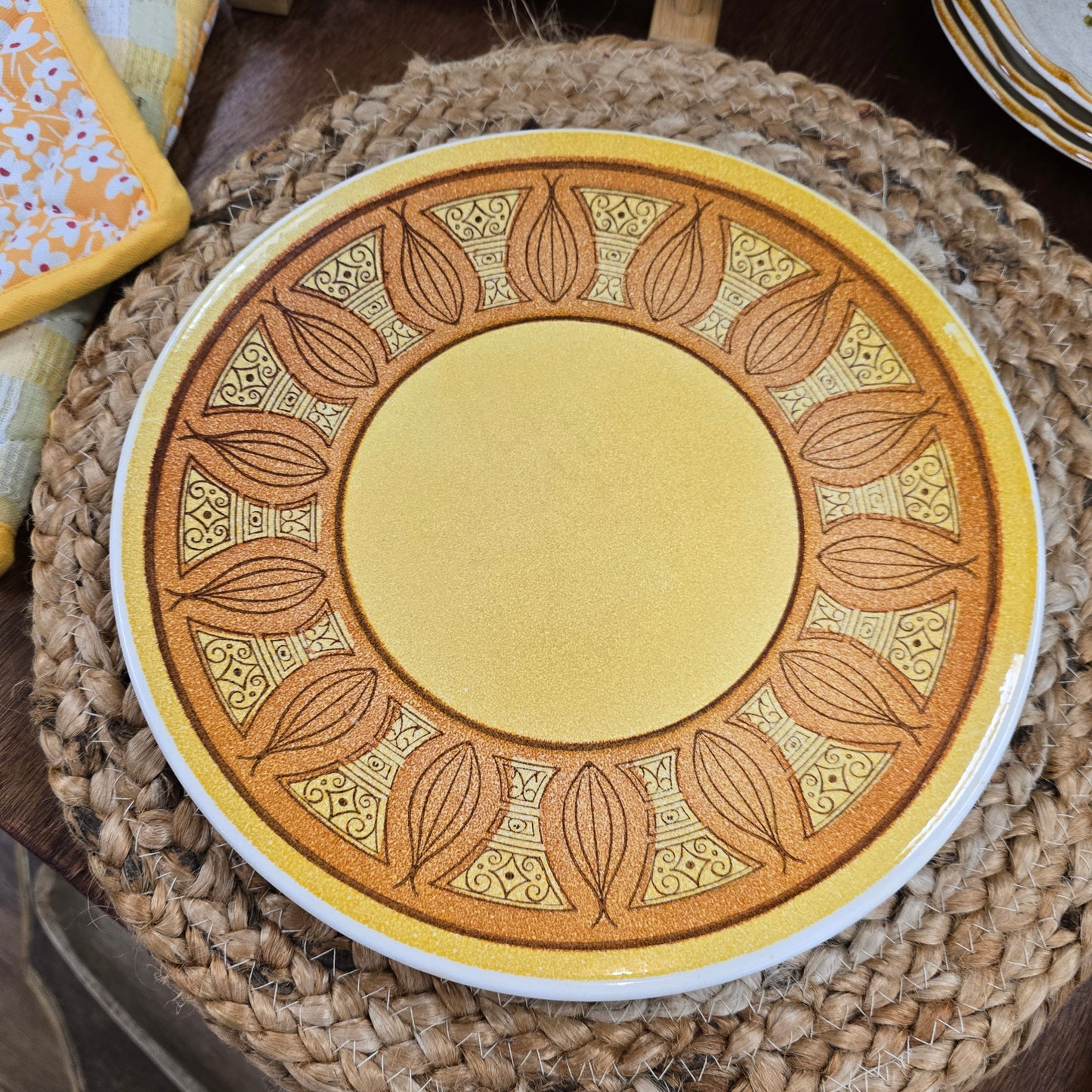 Mid Century Mod Taylor Smith & Taylor Honey Gold Ironstone 10" Plate