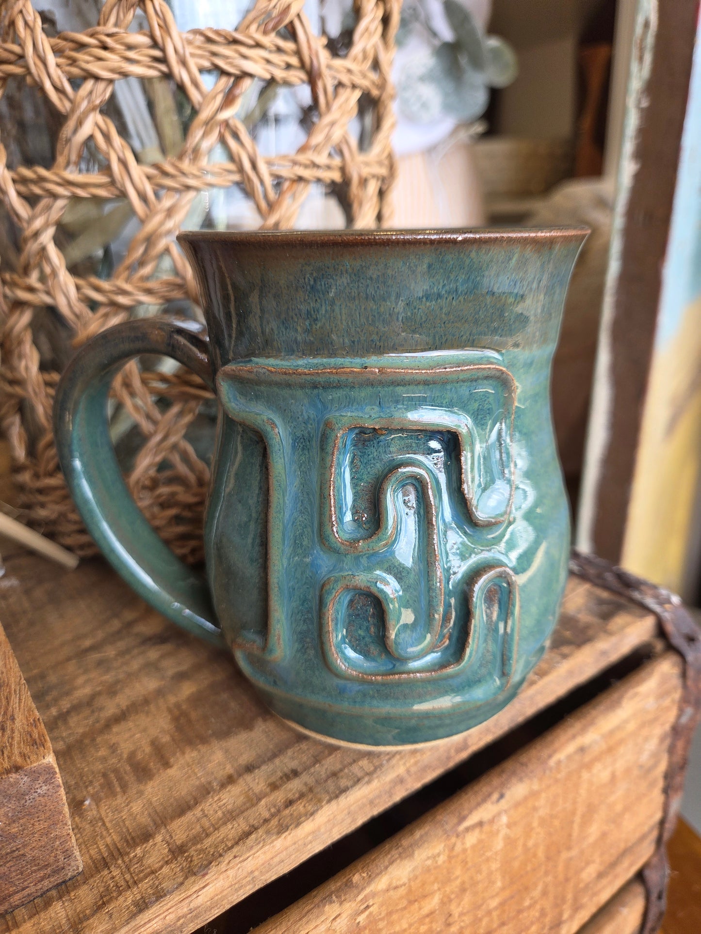 Fingerprint Pottery Monogram Mug (Kiwi)