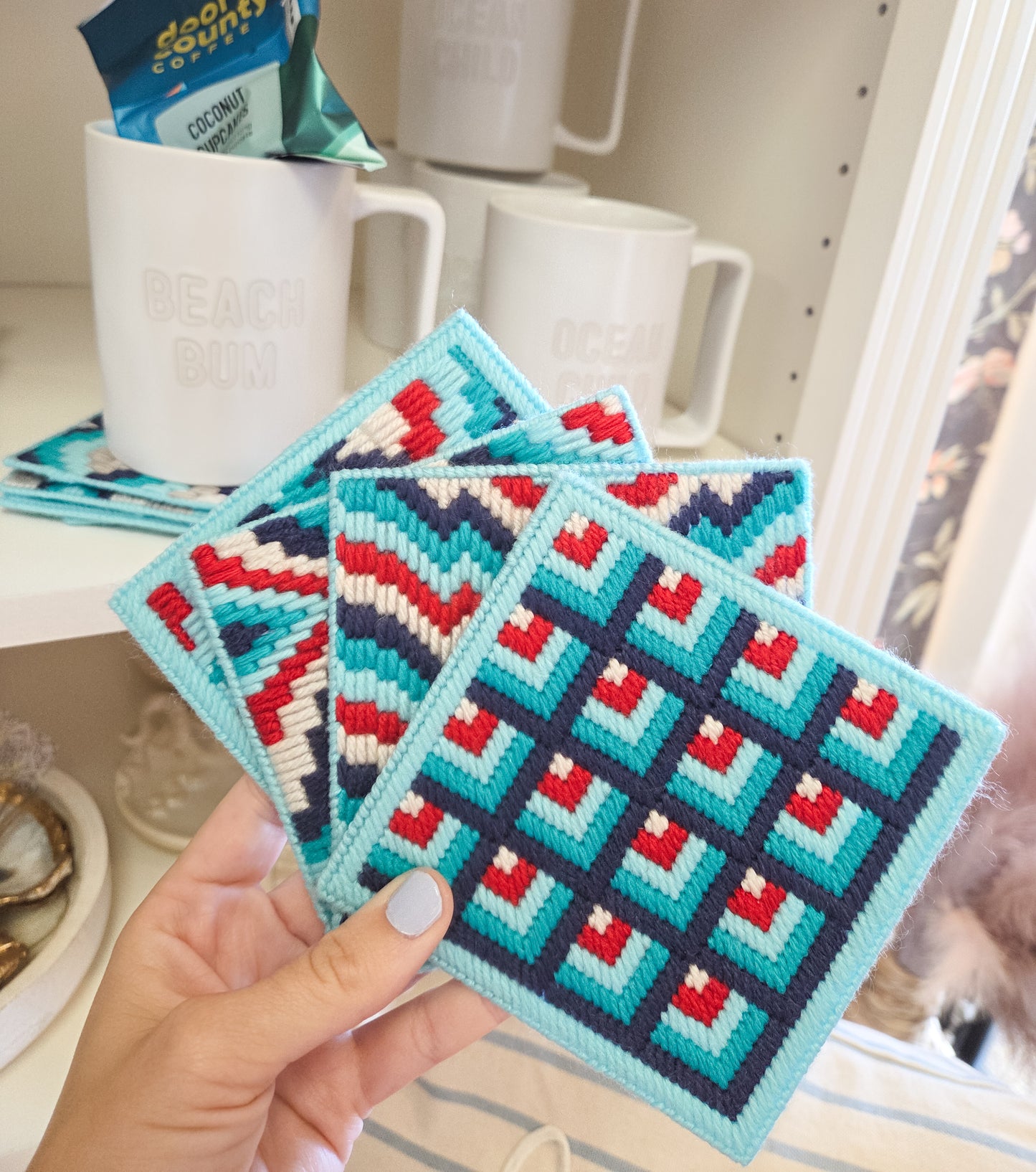 Handmade Bargello Coaster Set of 4 (Blue/Red)