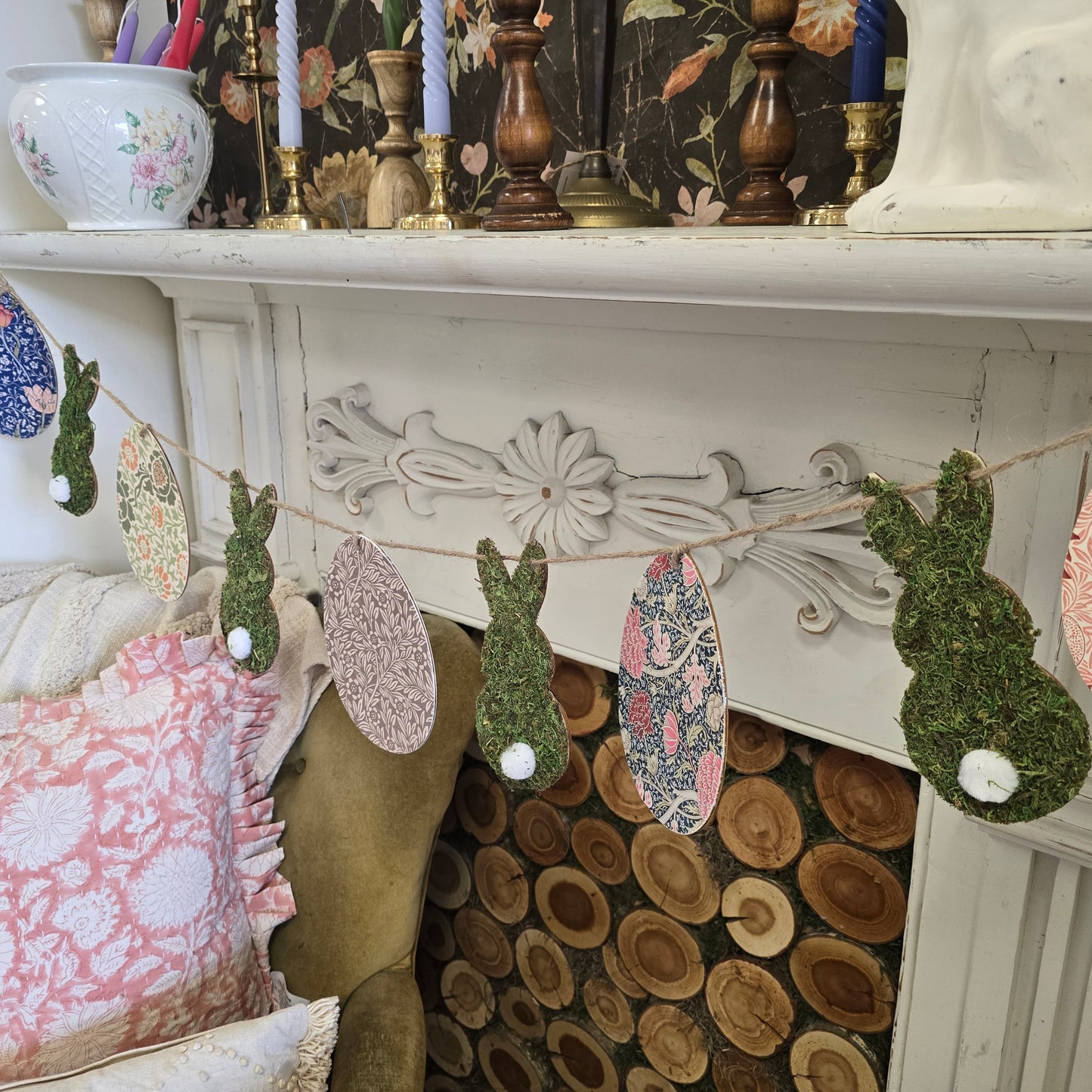 Moss Bunny and Egg Garland