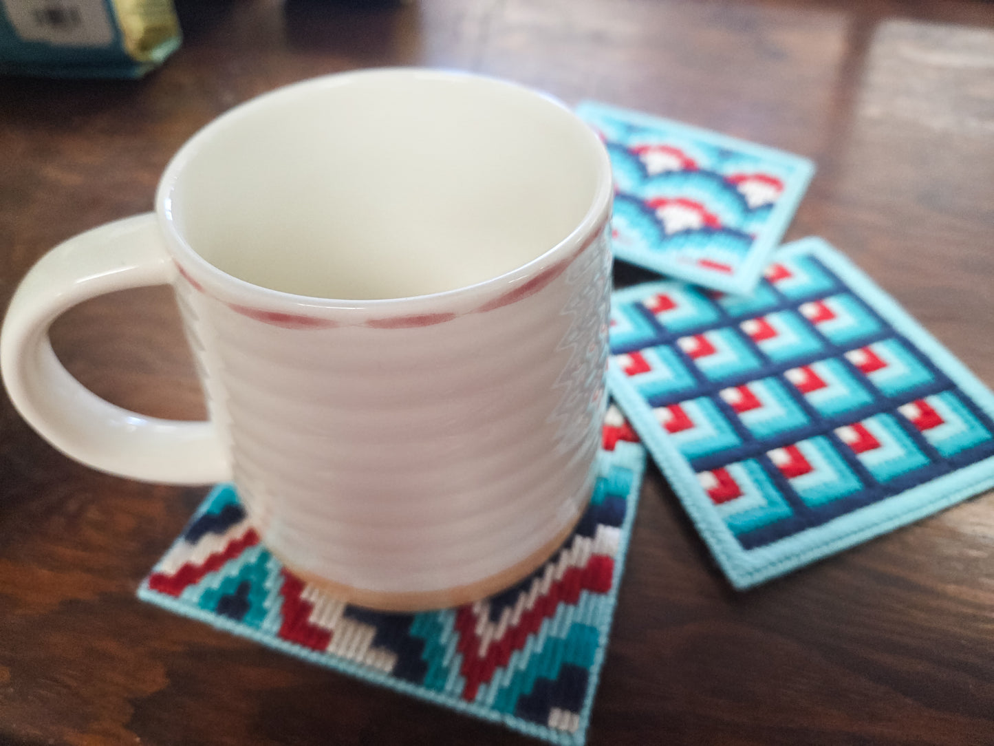 Handmade Bargello Coaster Set of 4 (Blue/Red)
