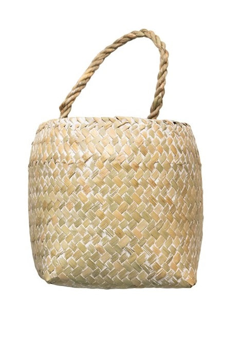 White Washed Seagrass Wall Basket